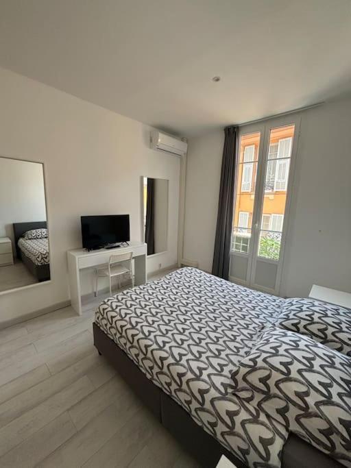 شقة Monaco Cosy 3 Pieces Saint-Antoine  المظهر الخارجي الصورة